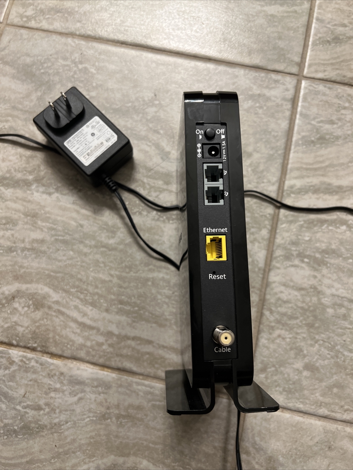 Netgear® CM500V 16×4 DOCSIS 3.0 680Mbps High Speed Cable Modem