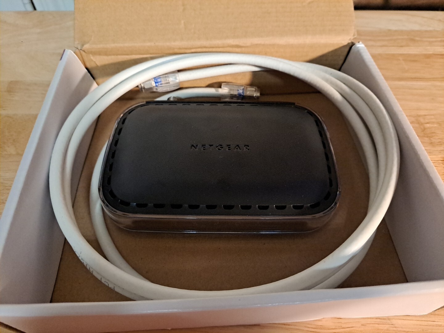 NETGEAR CM-400 Cable Modem DOCSIS 3.0