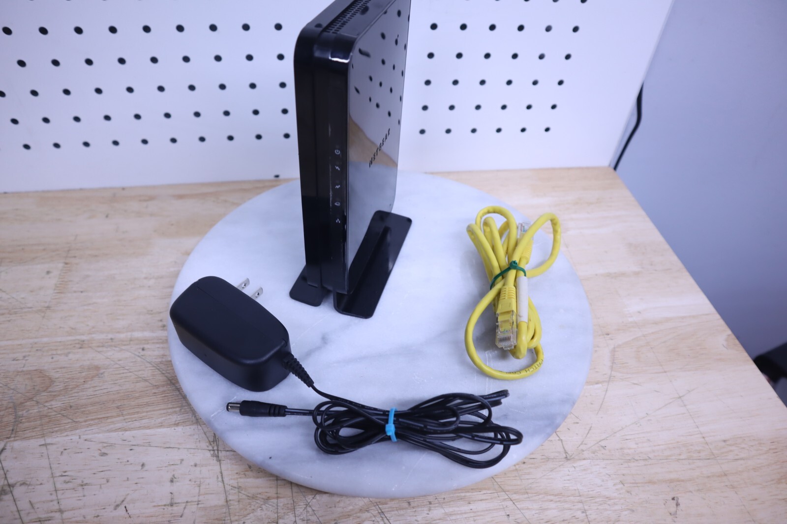 Netgear CM500 16×4 DOCSIS 3.0 680Mbps High Speed Cable Modem TESTED – Black USA