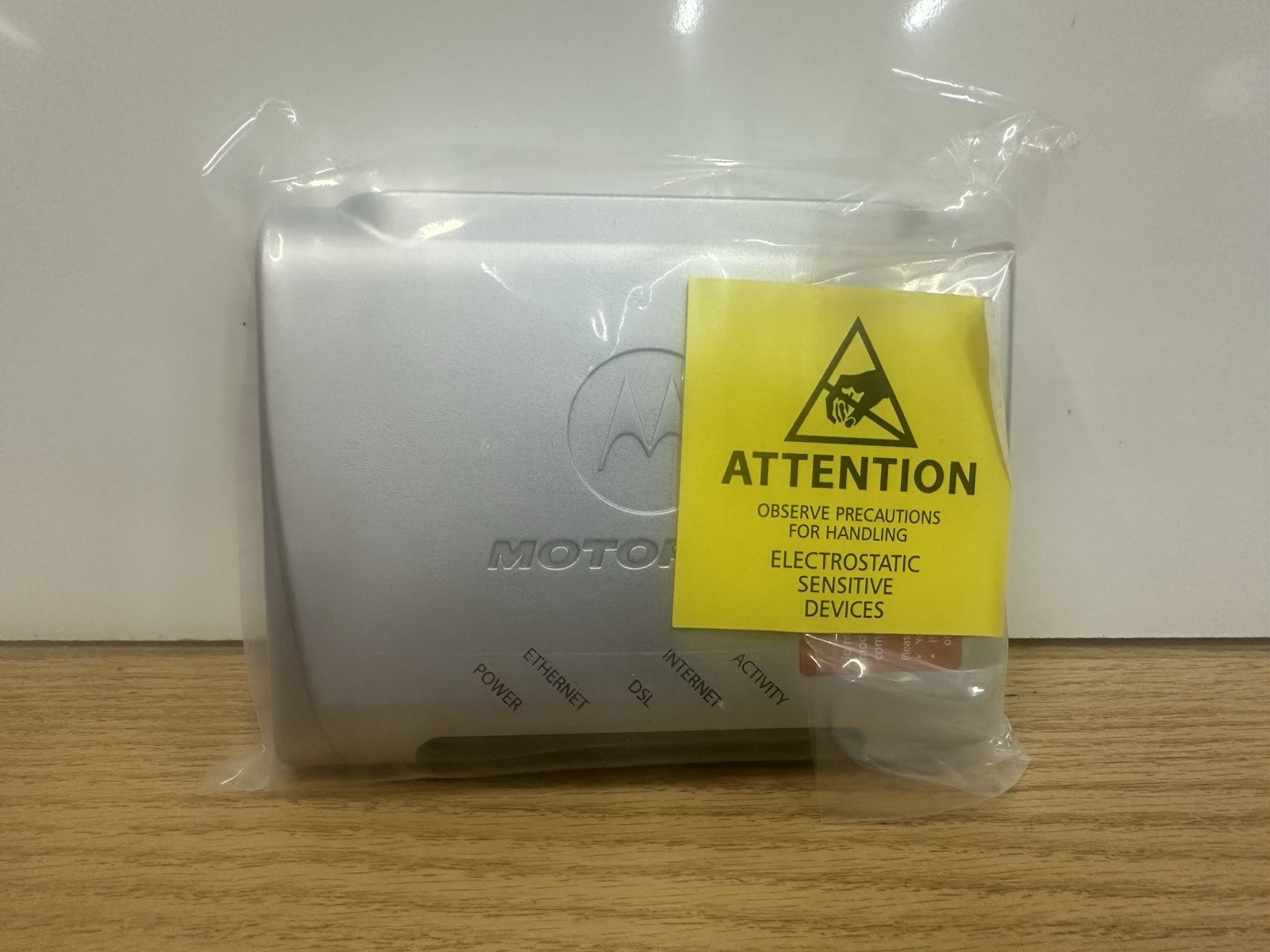 Motorola DSL Modem MSTATEA 2210 02 1022 ATT High Speed ethernet internet AT&T