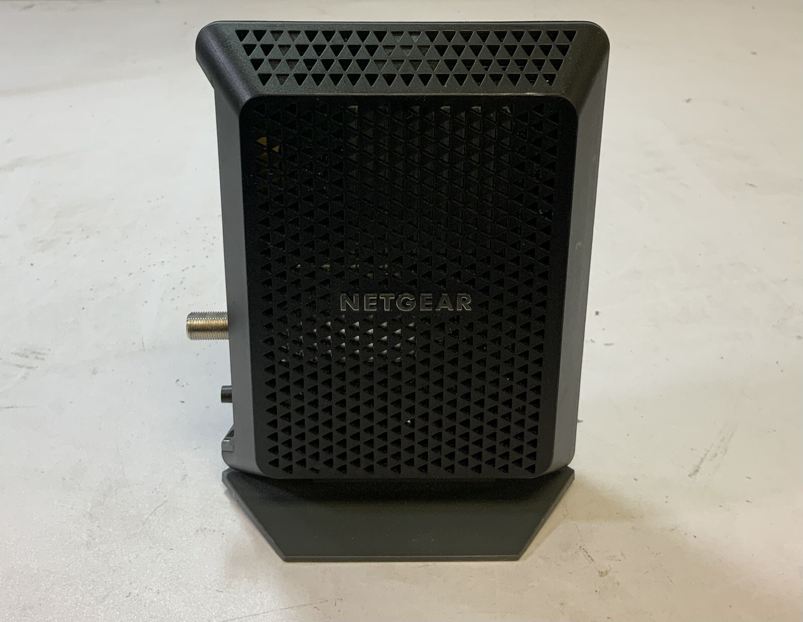 NETGEAR CM700 – DOCSIS 3.0 High Speed Cable Modem, Black “F1D”