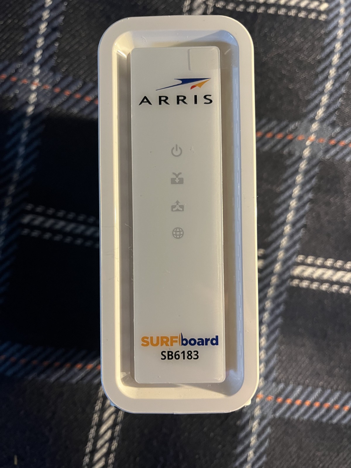 ARRIS SURFboard SB6183 DOCSIS 3.0 Cable Modem with power cable