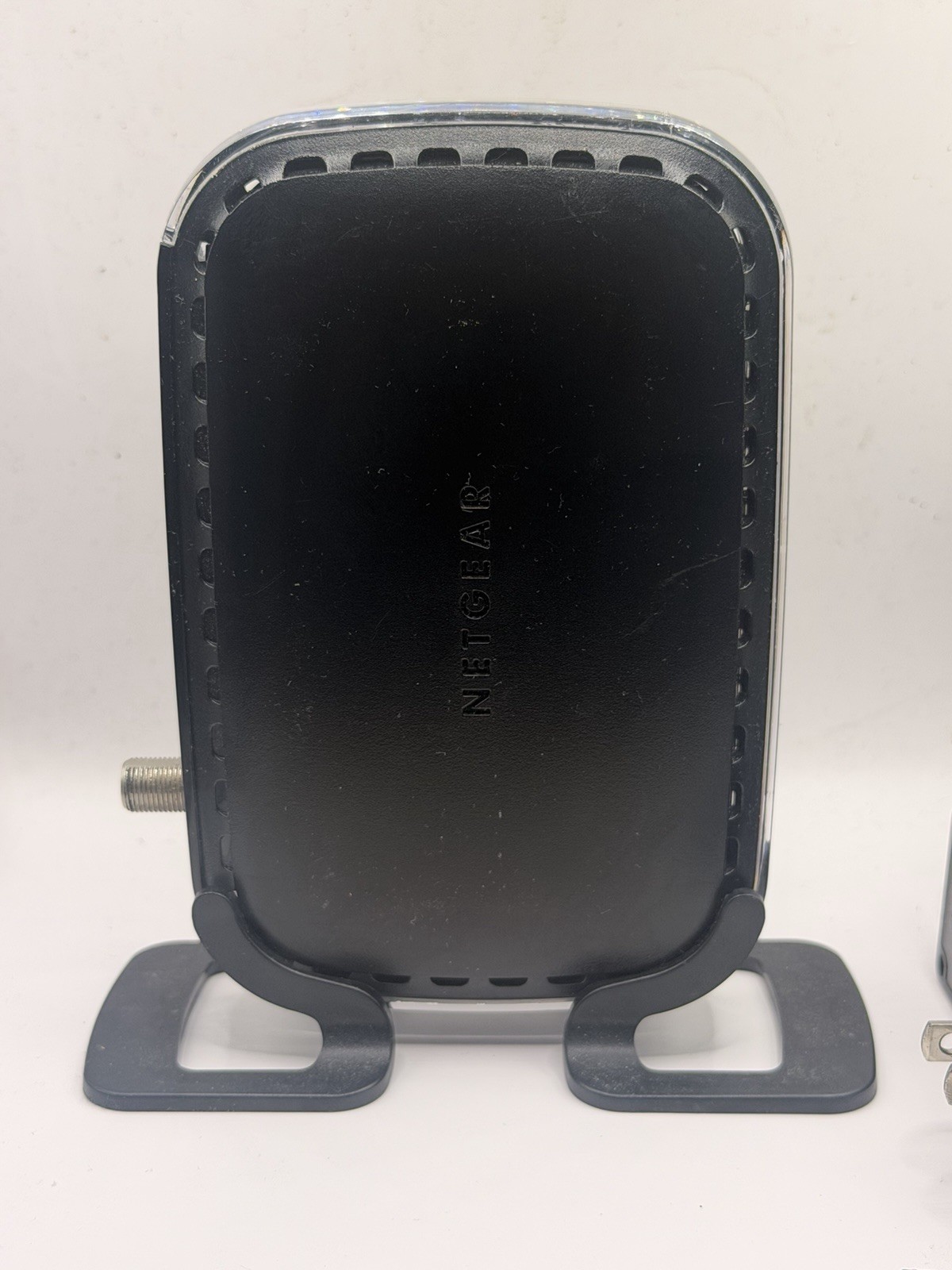 Netgear CM400 Cable Modem High-Speed DOCSIS 3.0 (CM400-100NAS) 340 Mbps