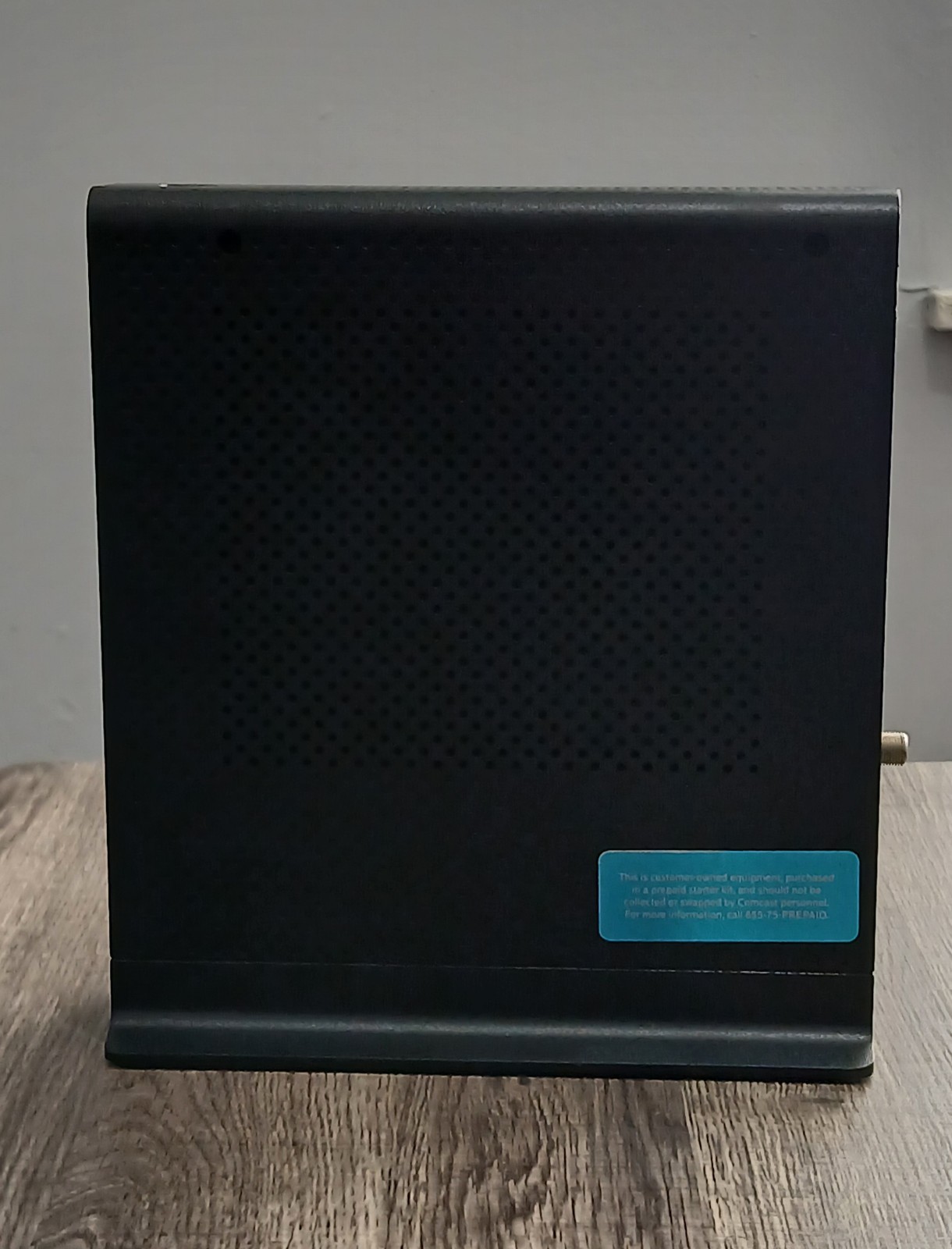 Xfinity Arris TG862G/CT Dual Band 802.11 Wifi Cable Modem Router. Not Tested