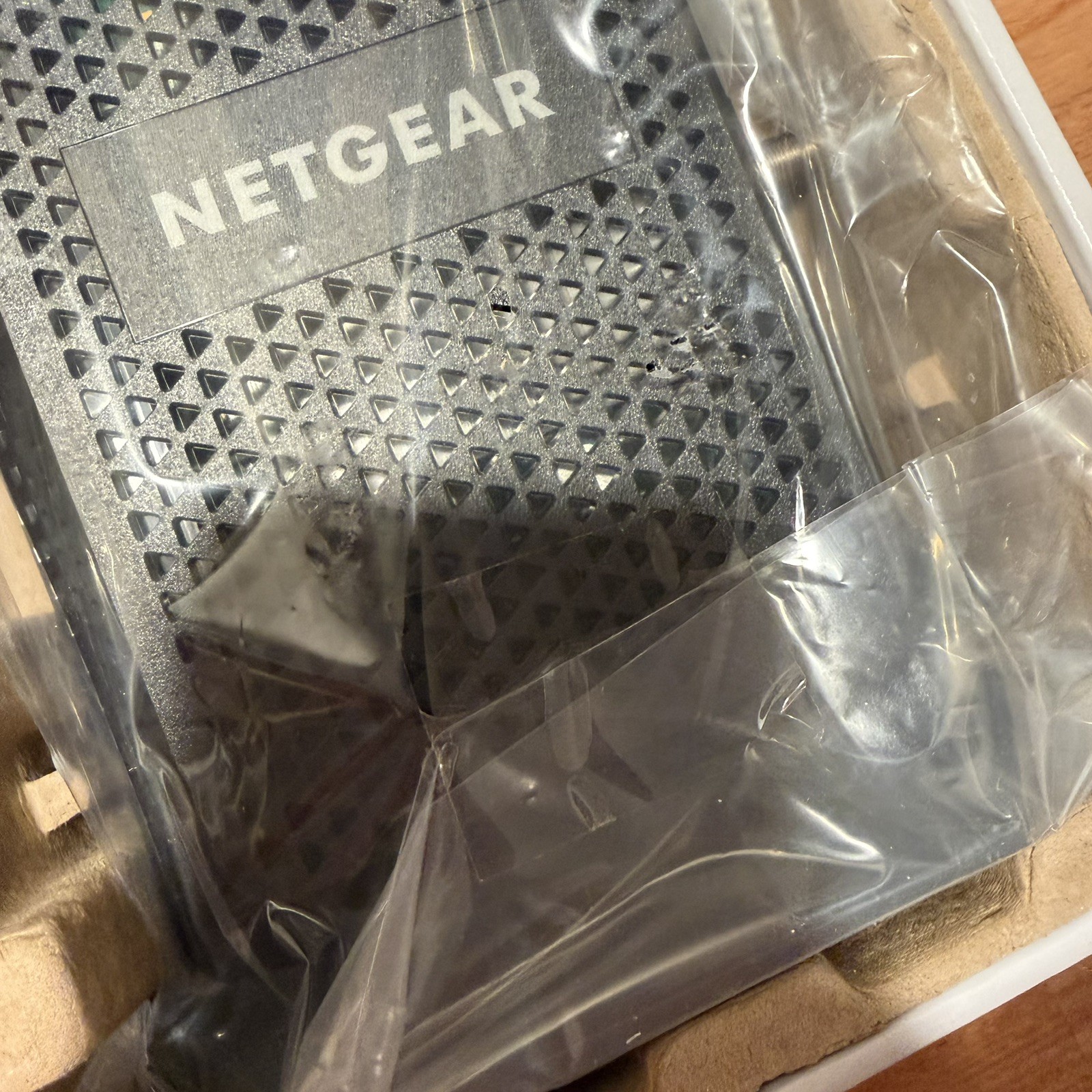NETGEAR CM1000 DOCSIS 3.1 Cable Modem 1 Gbps Gigabit Ethernet CM1000-100NAS