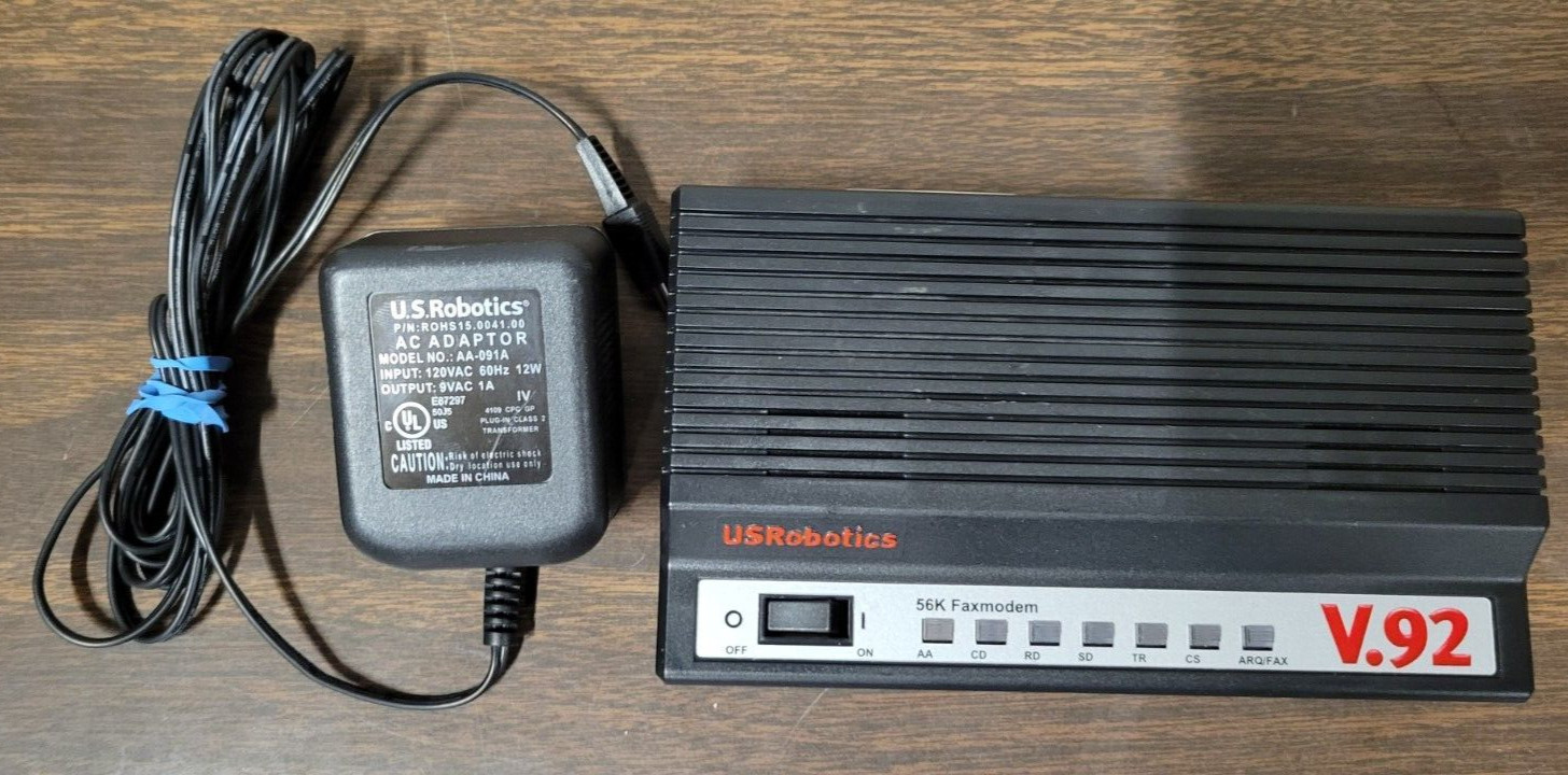 Vintage Black Dial-up US Robotics V.92 56K Faxmodem Model 5686 (Powers On)