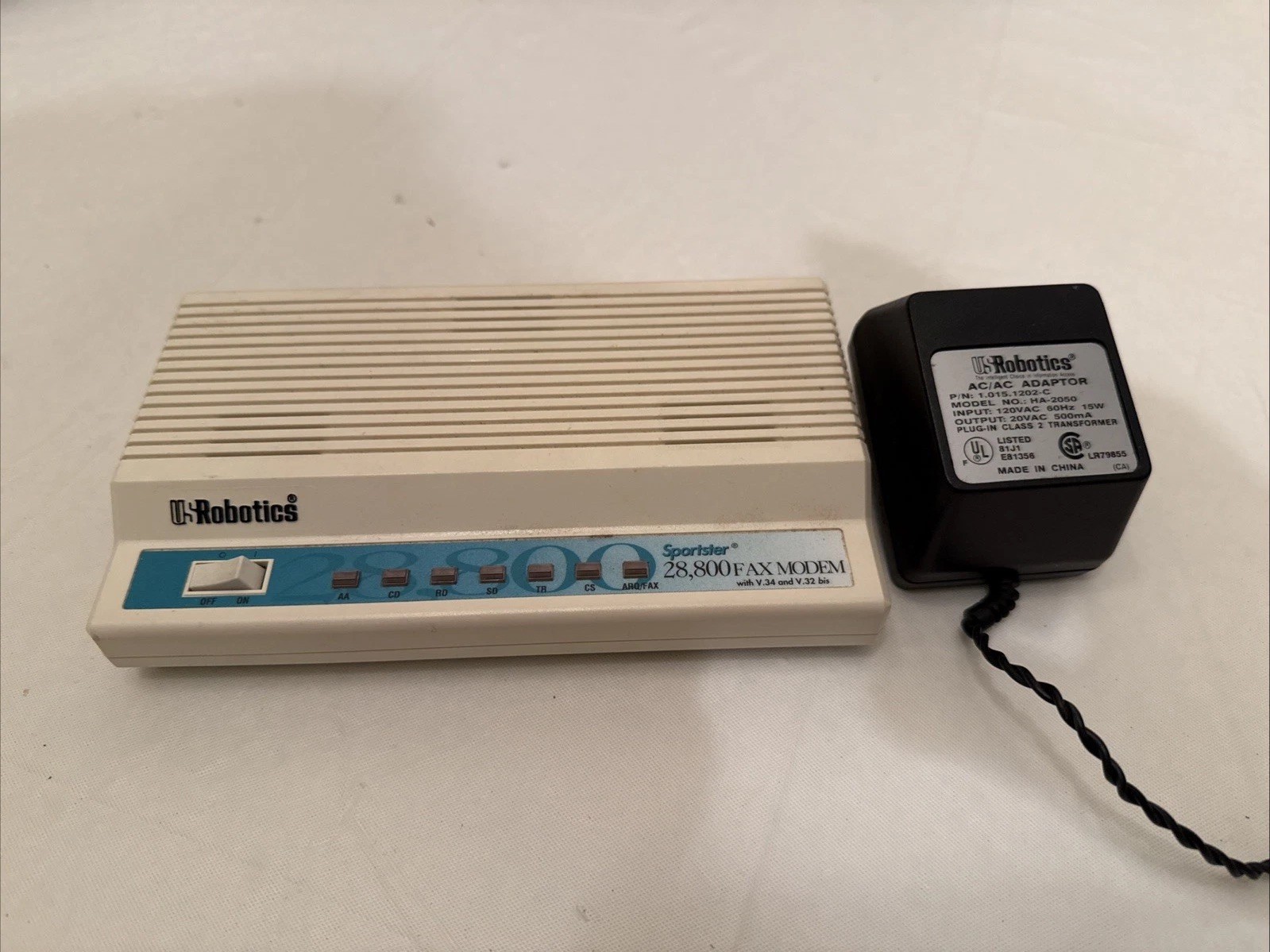 US ROBOTICS MAC&FAX SPORTSTER External FAX MODEM 28,800 V.34 V.32 Mac Fax