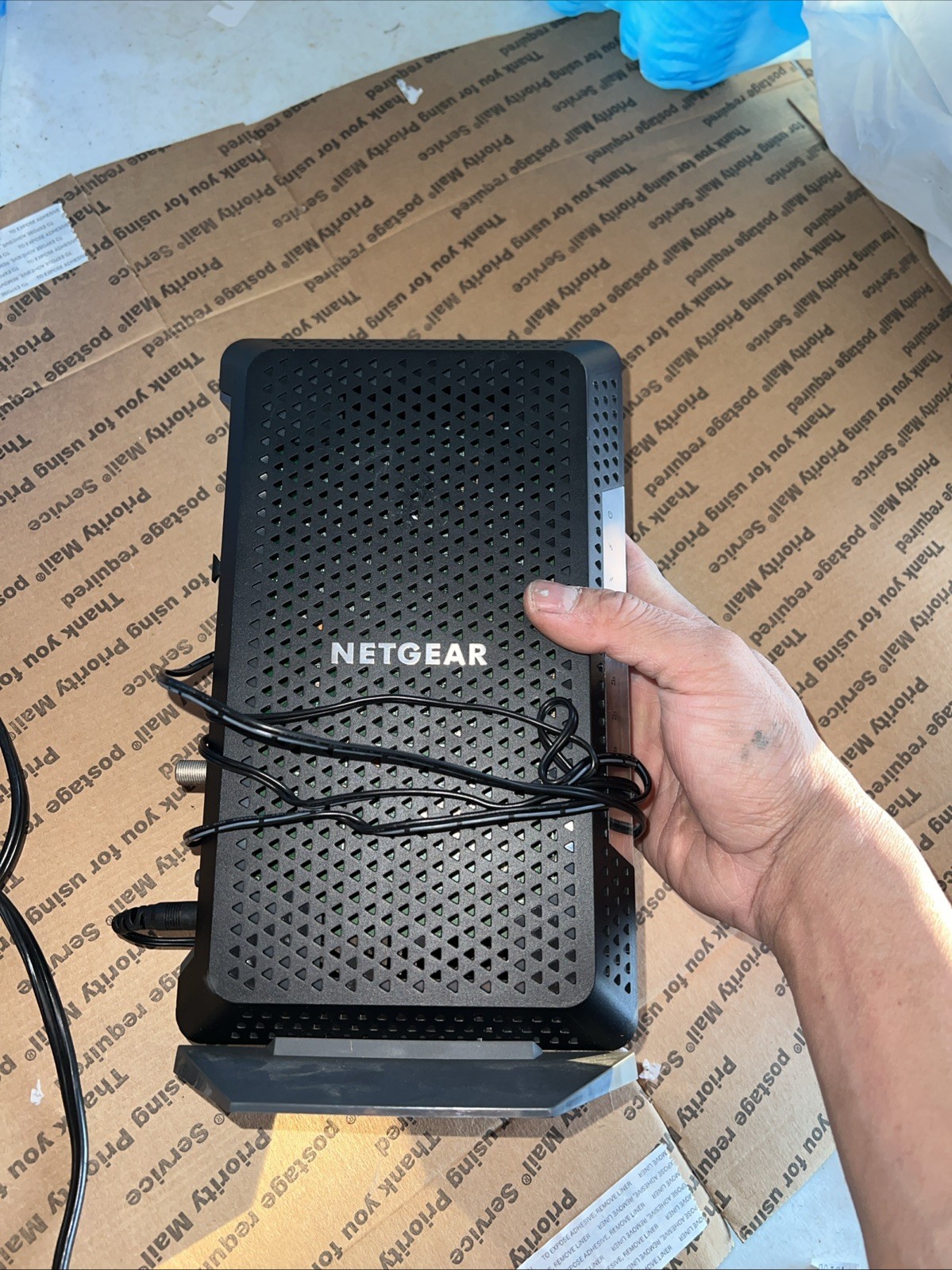 NETGEAR CM1150V Nighthawk Multi-Gig Speed Cable Modem for XFINITY Voice DB .