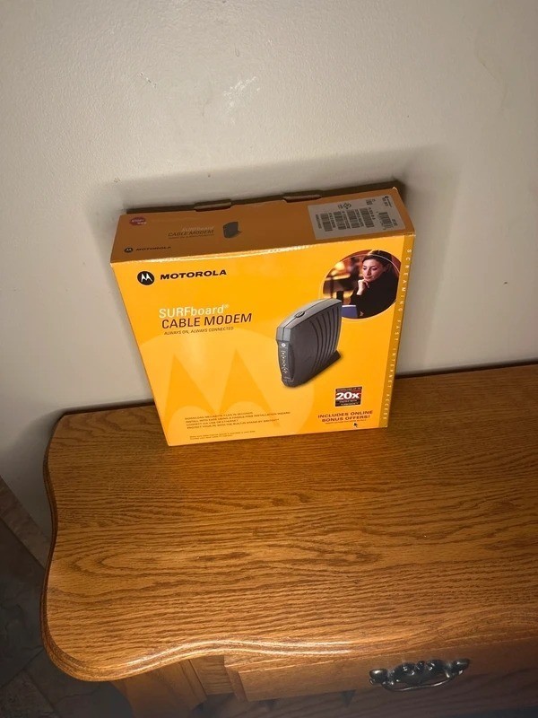 Motorola SB5120 Surfboard Cable Modem new
