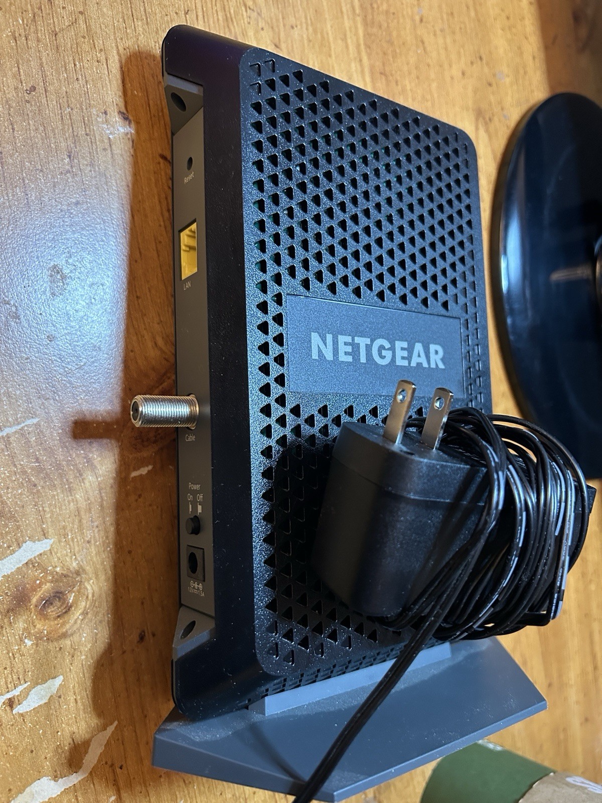 NETGEAR CM1000 Wired-Ethernet (RJ-45) Cable – CM1000100NAS Working Condition!