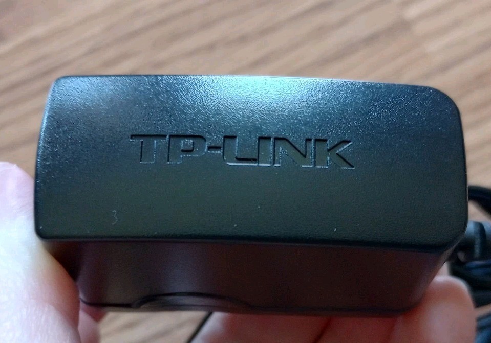 TP-Link ADSL2+ Modem Router TD-8816 (Color: Black) WORKS USED