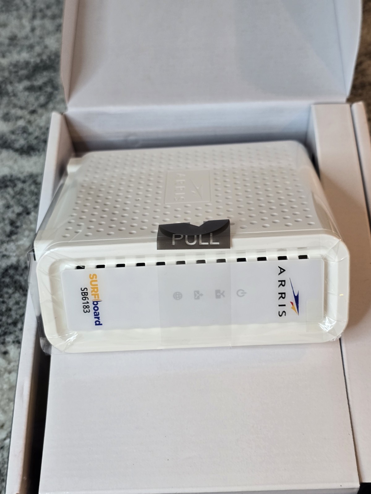 ARRIS SURFboard SB6183 Cable Modem DOCSIS 3.0 686Mbps 16×4 Xfinity Spectrum Cox