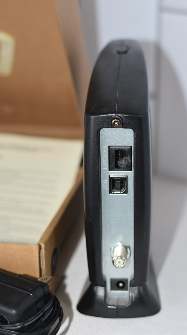Motorola SURFboard SB5100 Cable Modem
