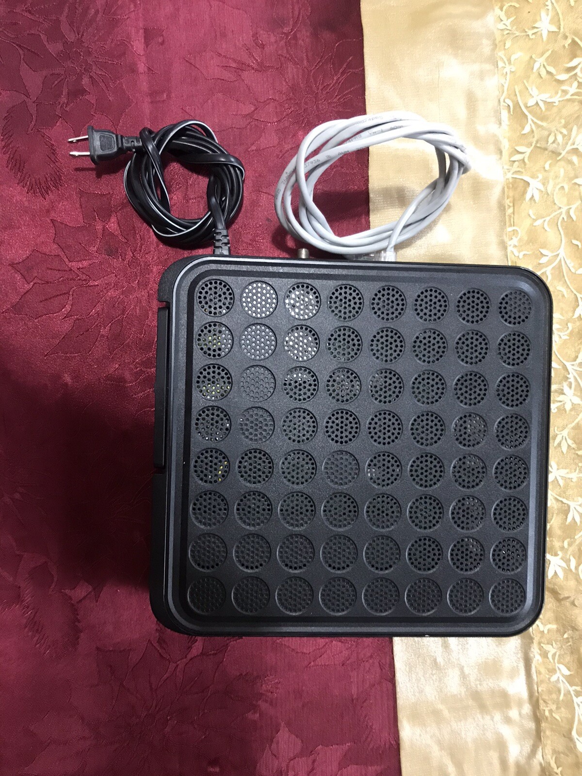 Ubee | DVW32CB | Advanced Wireless Voice Gateway Modem & Router W/O Power Adapt