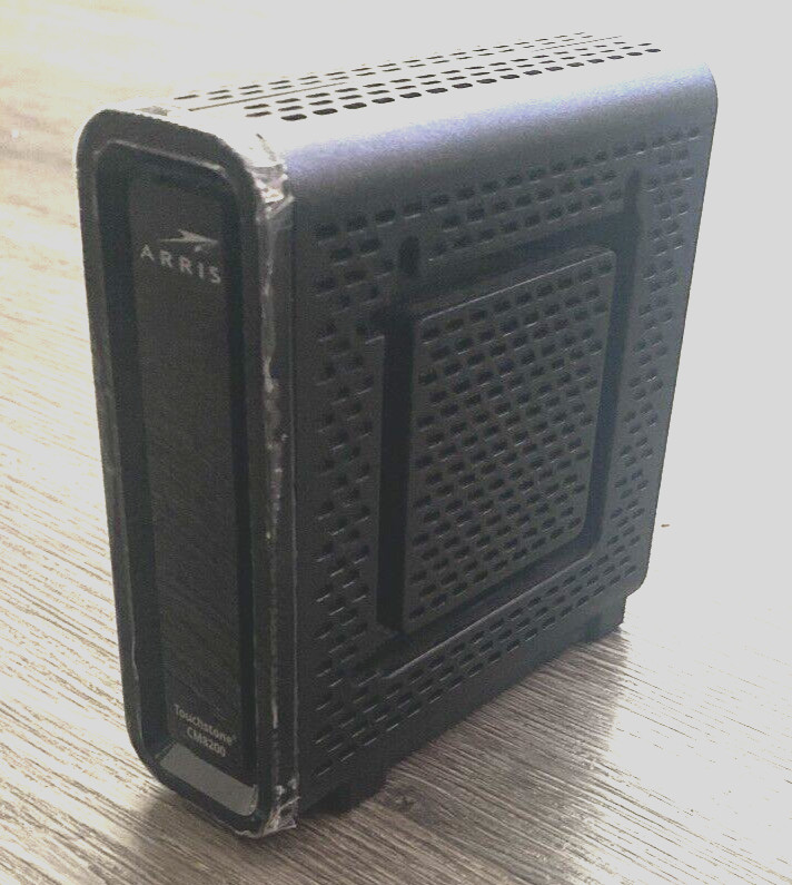 ARRIS Touchstone CM8200A DOCSIS 3.1 Ultra Fast Cable Modem Black