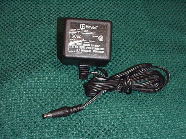Hayes 52-00042 Power Adapter Model No. T41-090800-A01 Output: 9VAV 800mA