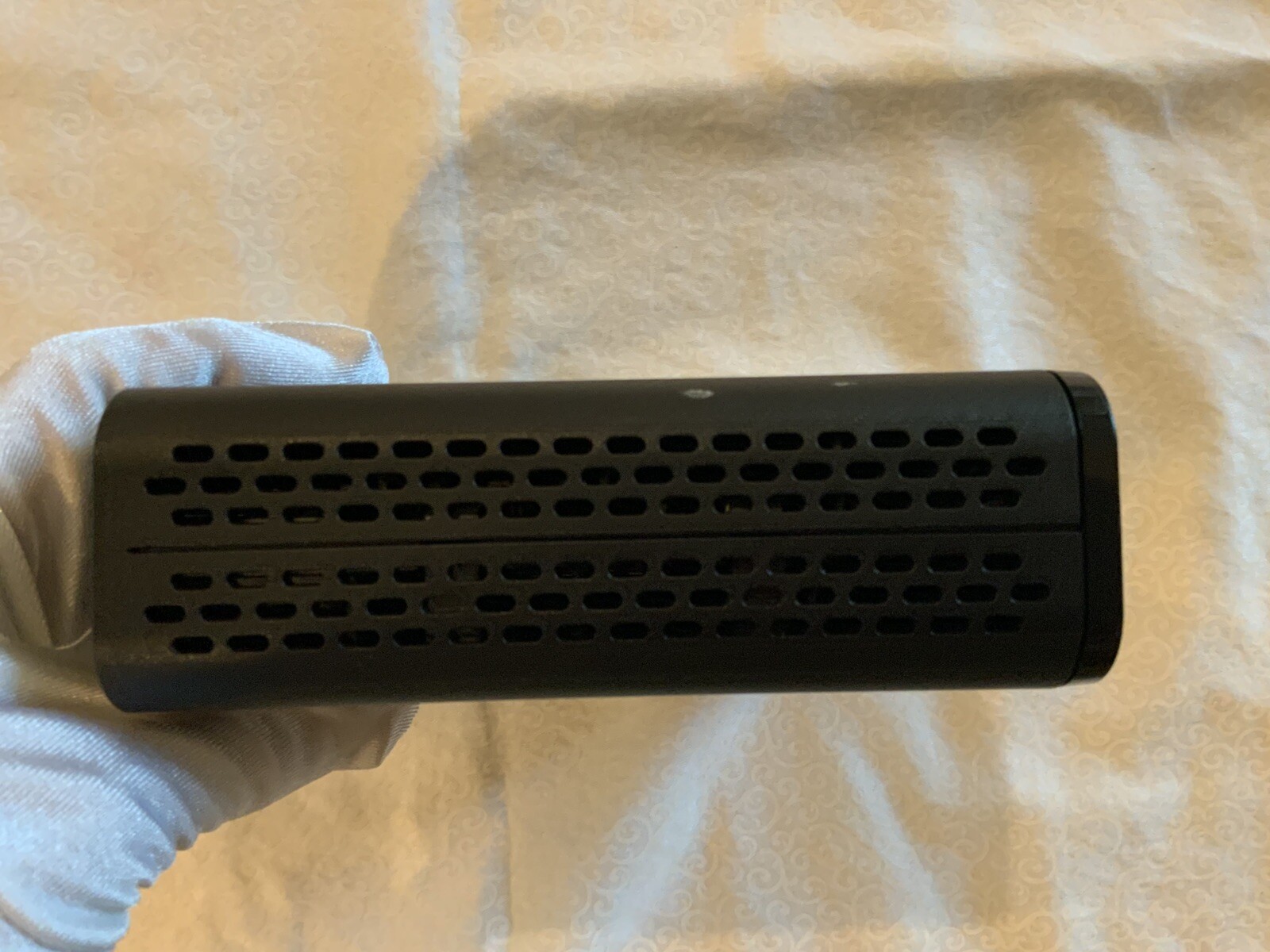 ARRIS Touchstone CM8200A DOCSIS 3.1 Ultra Fast Cable Modem Black NO POWER CORD