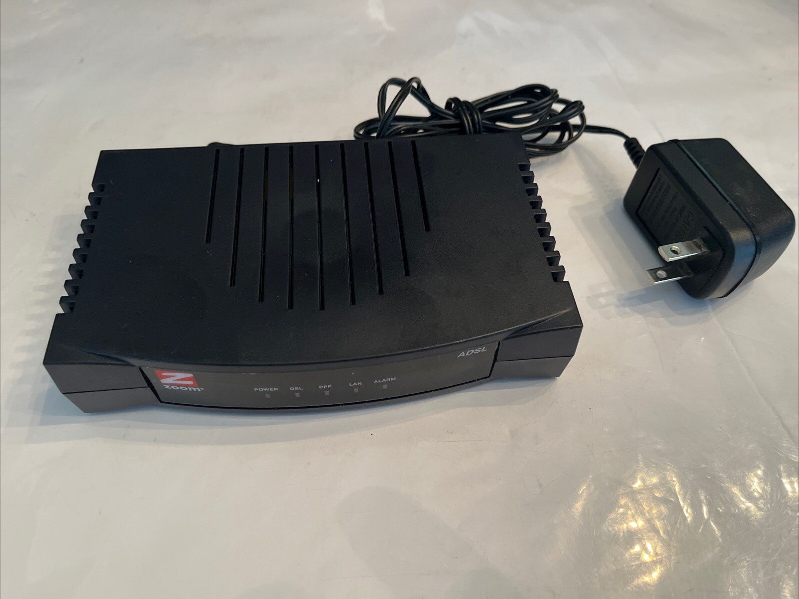 Zoom – 5615B ADSL Modem Gateway Wired Single Port Router