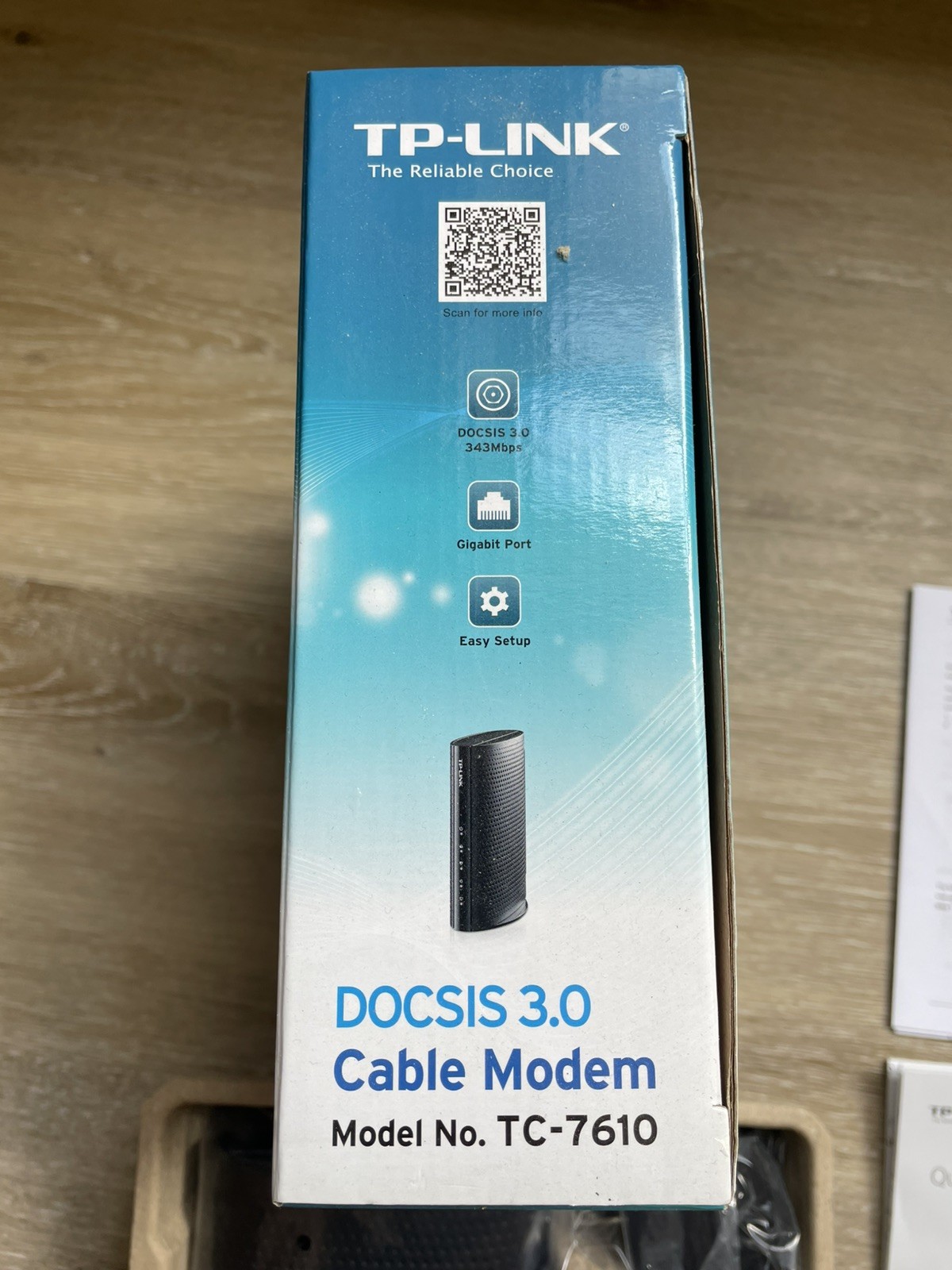 TP-Link TC-7610 300Mbps Wireless N DOCSIS 3.0 High Speed Cable Modem Gigabit NEW