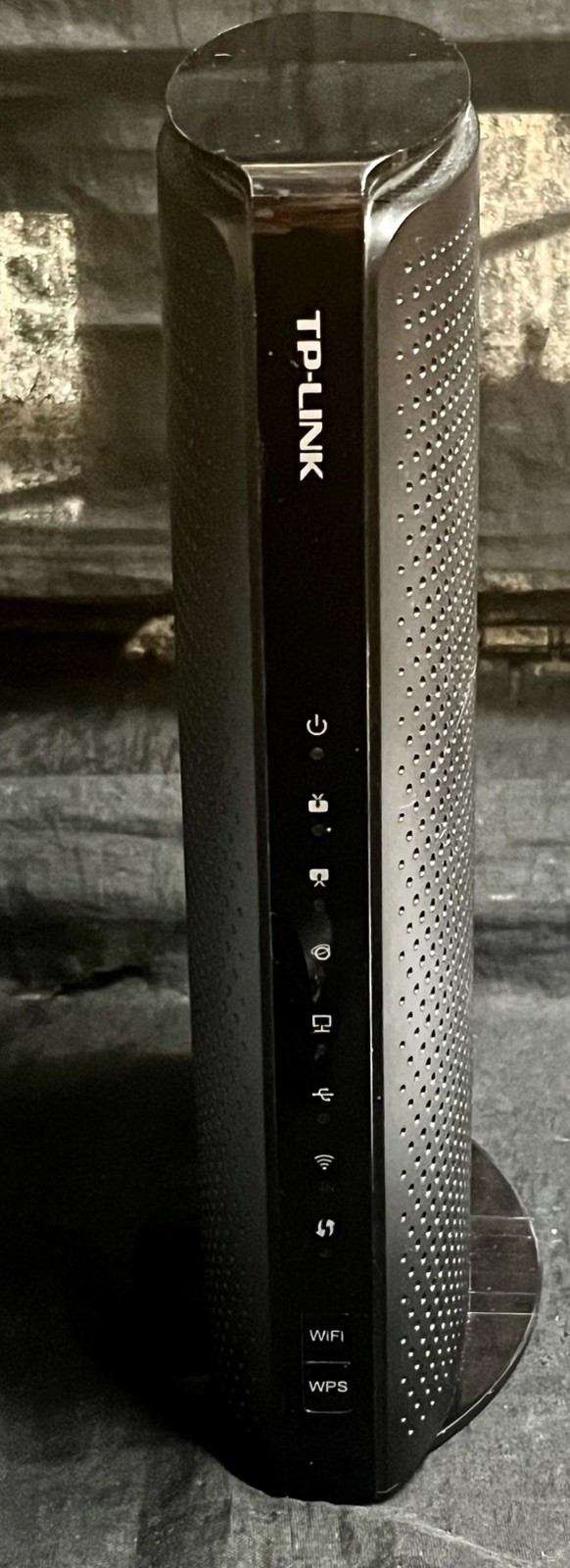 TP-Link TC-W7960 300Mbps Wireless N DOCSIS 3.0 High Speed Cable Modem Router