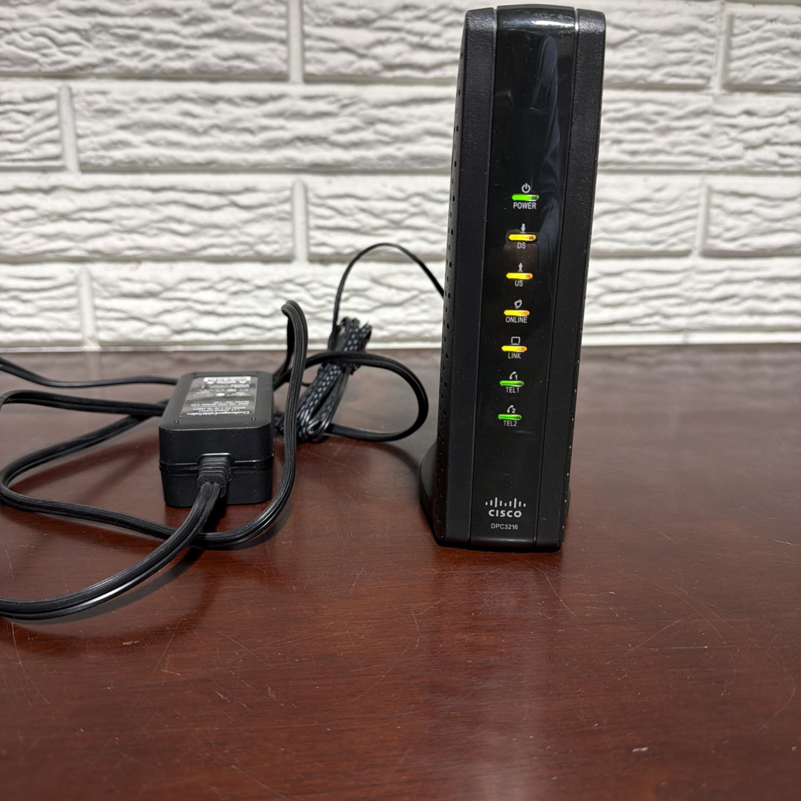 Cisco DPC3216 DOCSIS 3.0 Cable Modem 16×4 340Mbps Xfinity Cox Spectrum TESTED