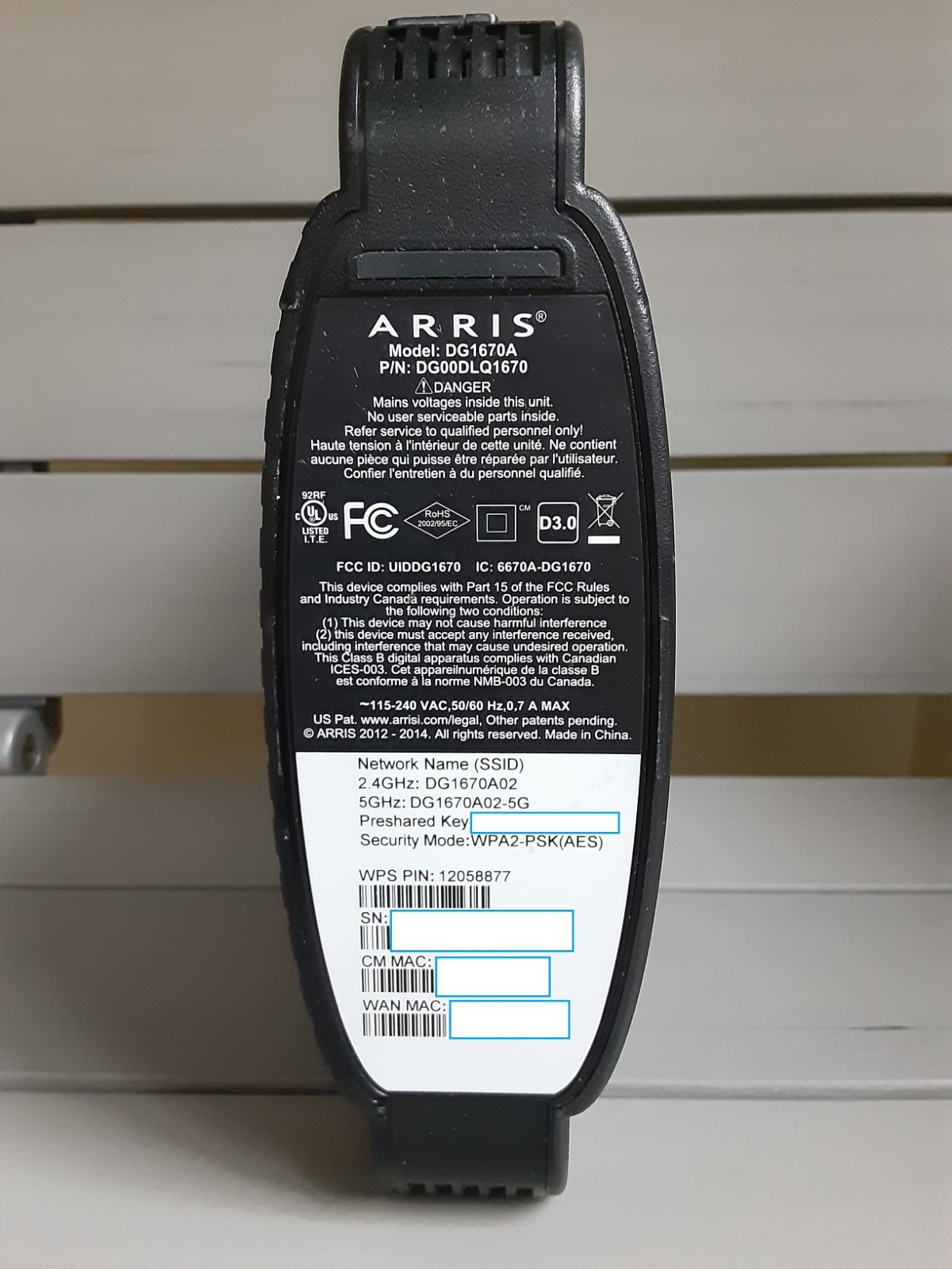 Arris DG1670A Modem Router Dual Band P/N: DG00DLQ1670