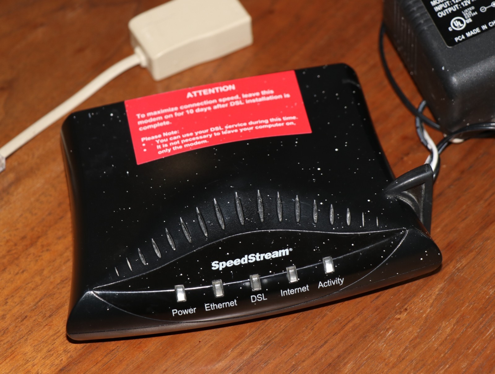 Speedstream 5100 Ethernet ADSL Modem Efficient Networks w/ 12 Volt 700 mA power