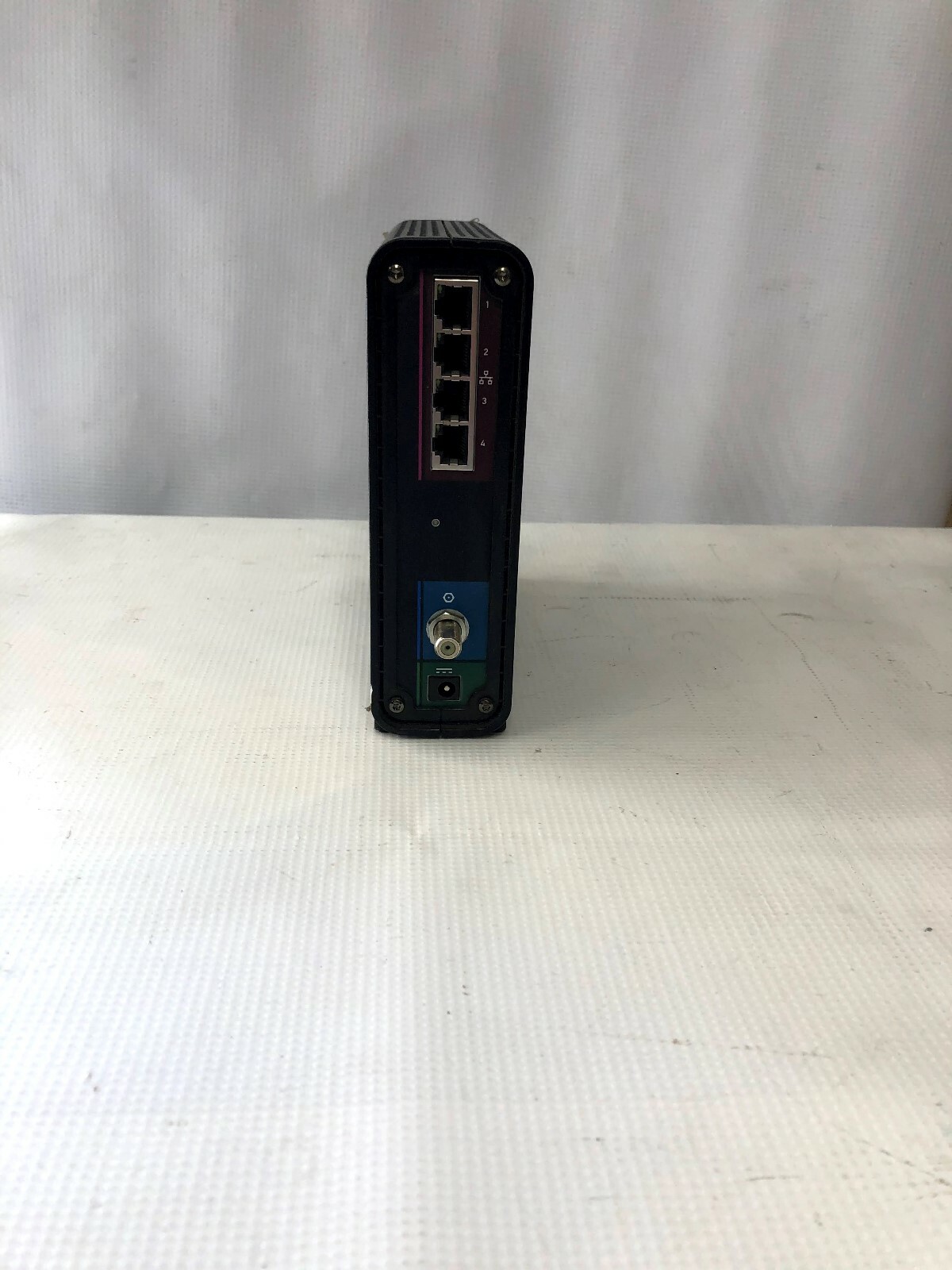 Motorola ARRIS Surfboard SBG6580 Cable Modem DOCSIS 3.0 with Power Pack