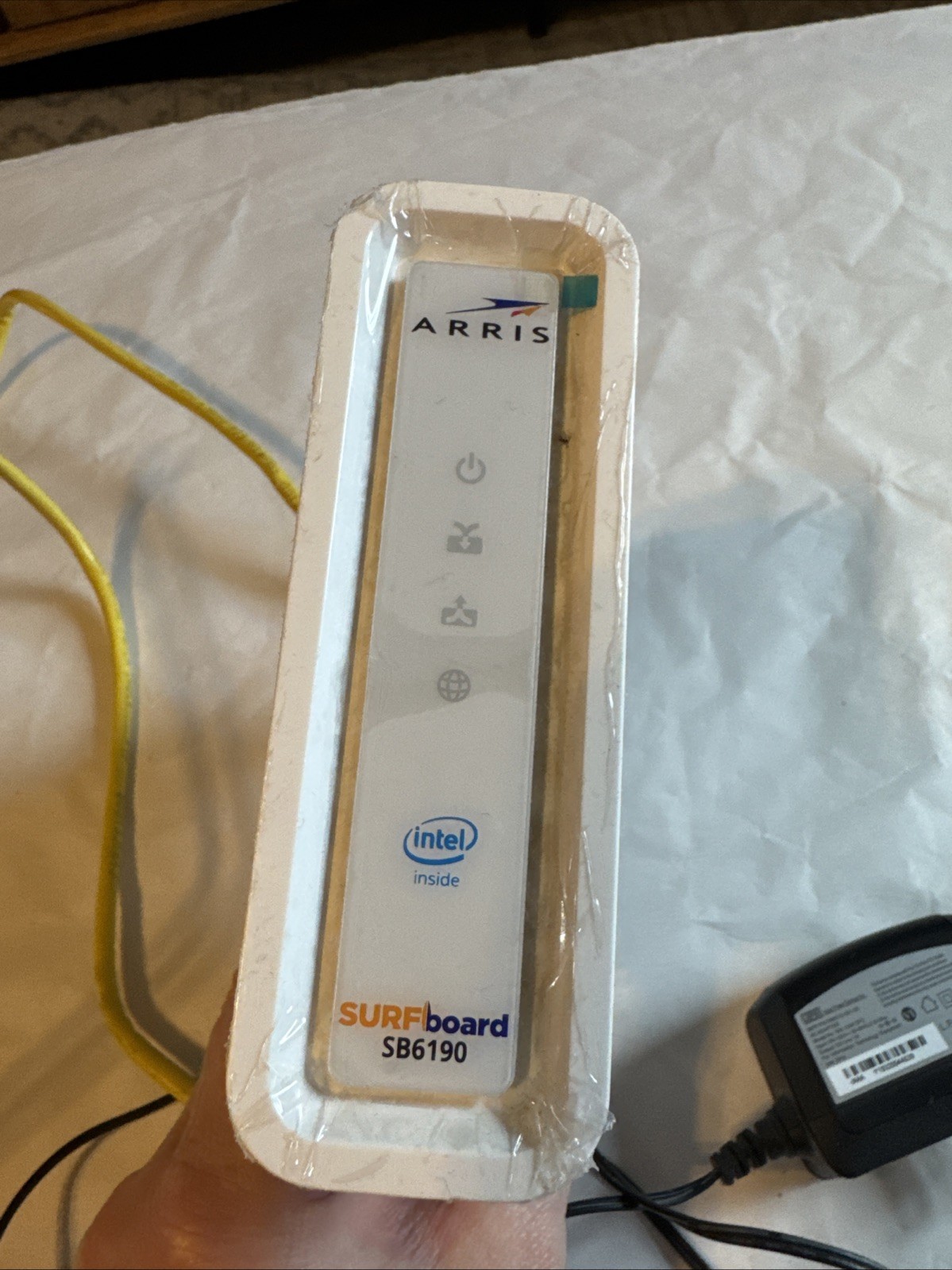 ARRIS SURFboard DOCSIS 3.0 Cable Modem – SB6190 With Yellow Ethernet Cable