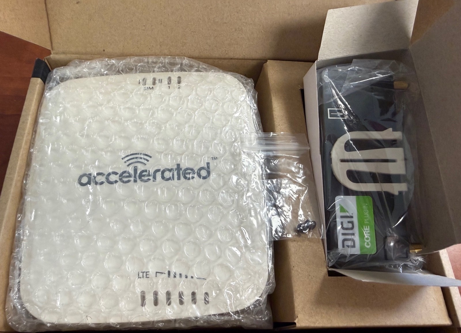 Digi 6310-DX LTE Cellular Router Gateway w/ Accelerated 1002-CM Modem Open Box