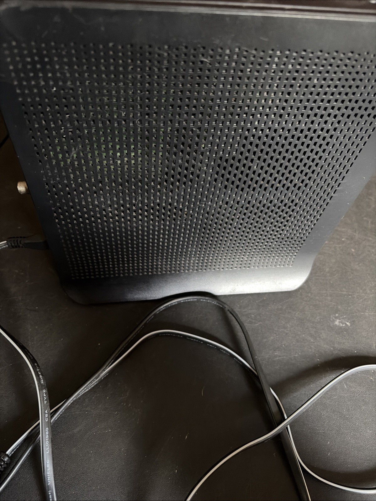 Ubee DDW36C Wireless Cable Modem Router Gateway