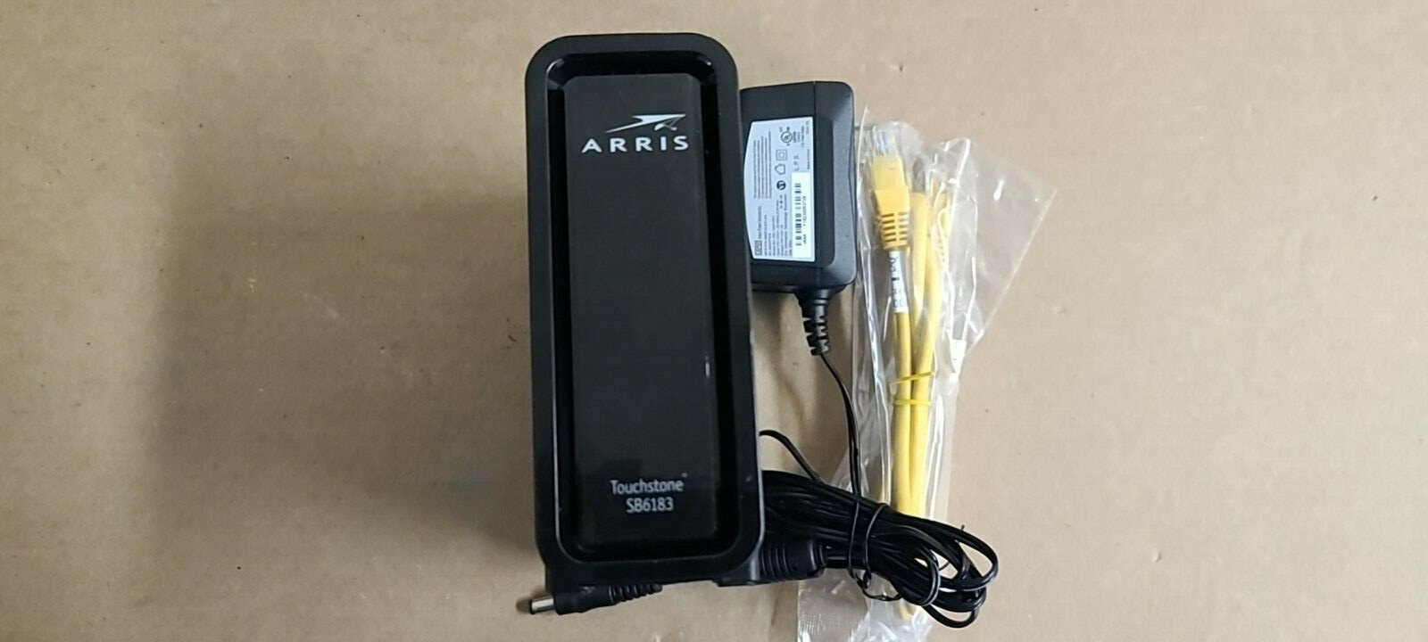 A lot of 10 ARRIS SURFboard SB6183 Cable Modem 16×4 Channels DOCSIS 3.0 – Black