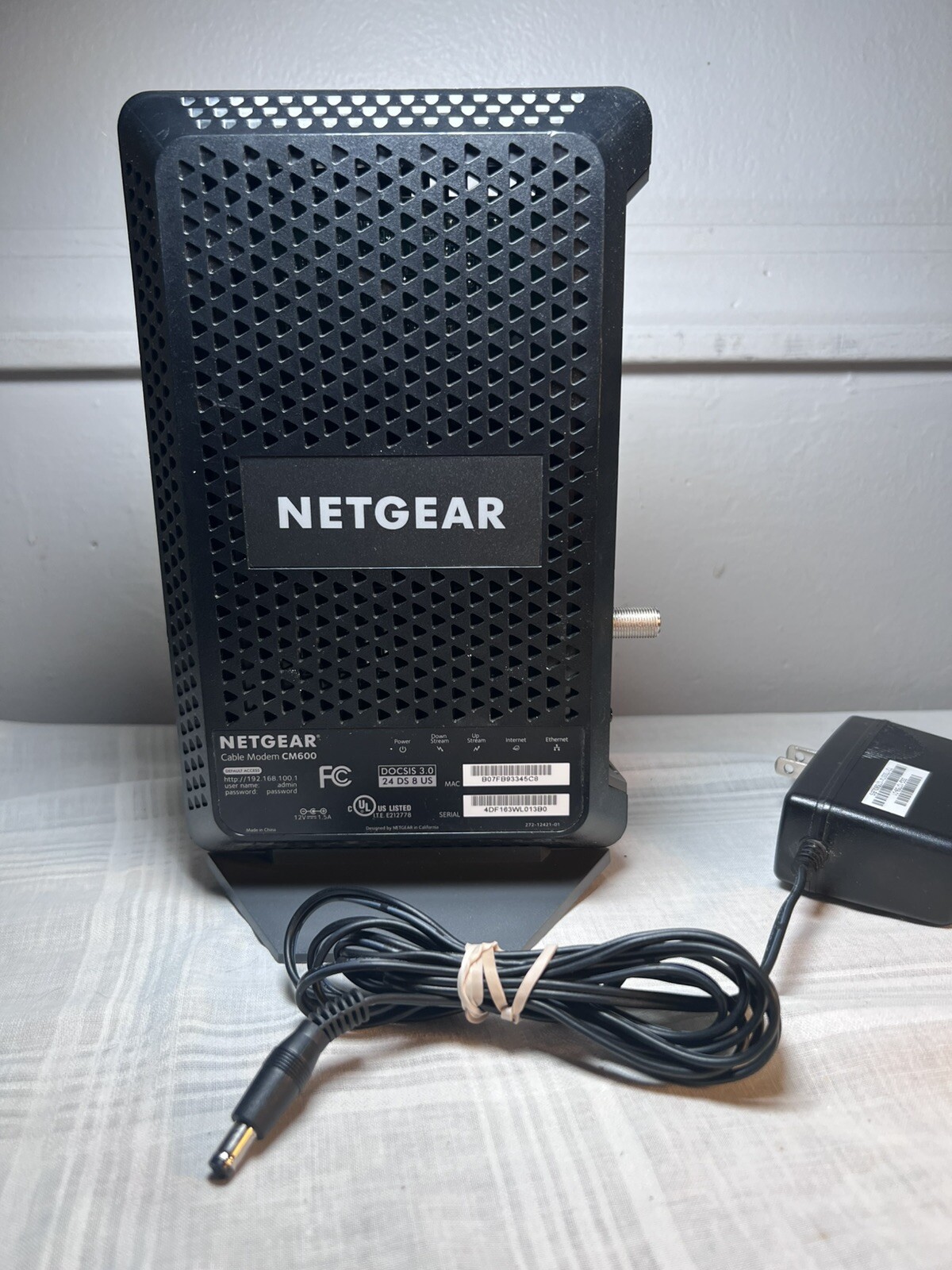 NETGEAR CM600 960Mbps DOCSIS 3.0 Cable Modem w/ Power Supply Works