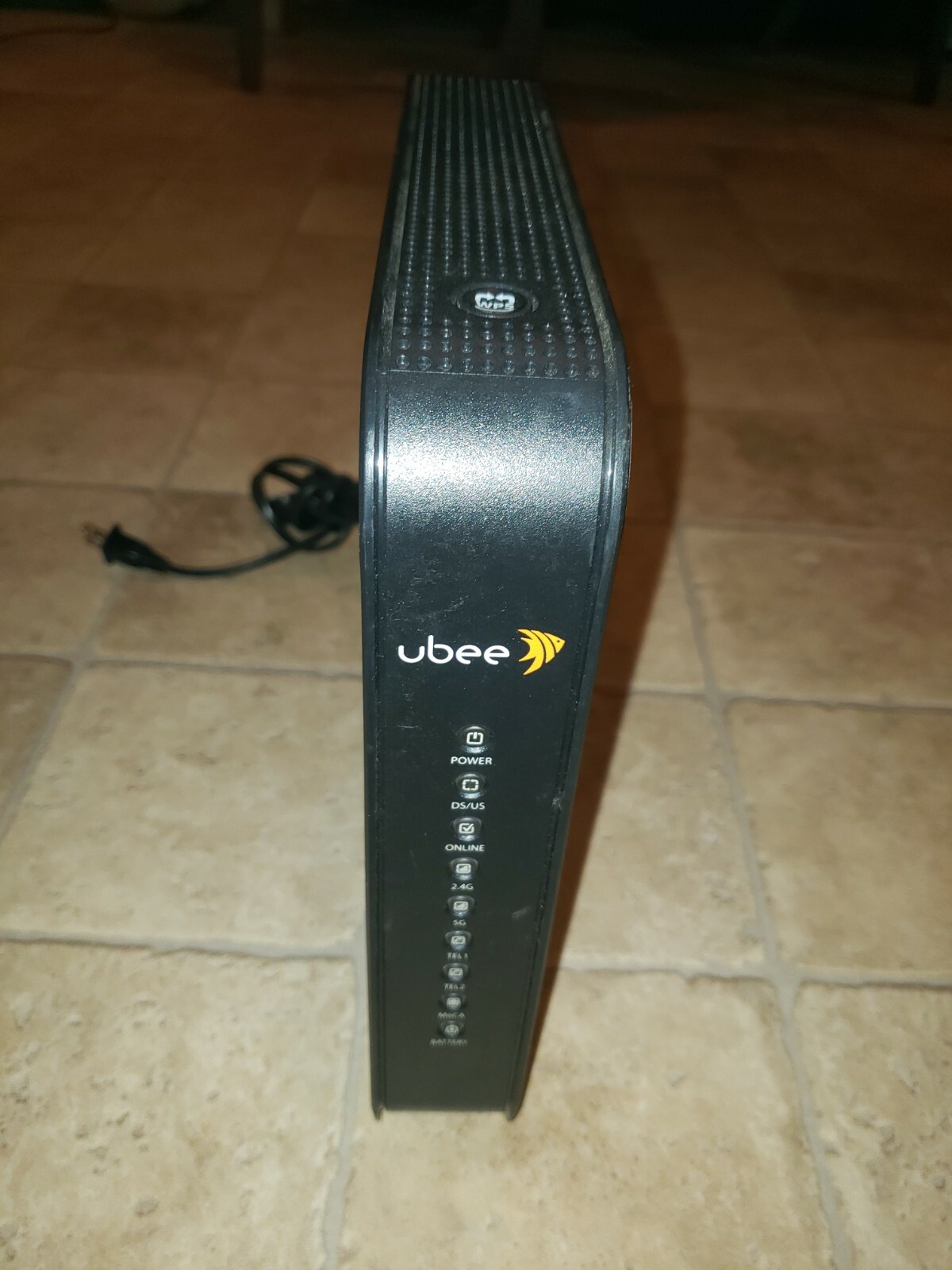 UBEE DVW32CB Advanced Wireless Voice Gateway Modem and Router Wifi Internet C11