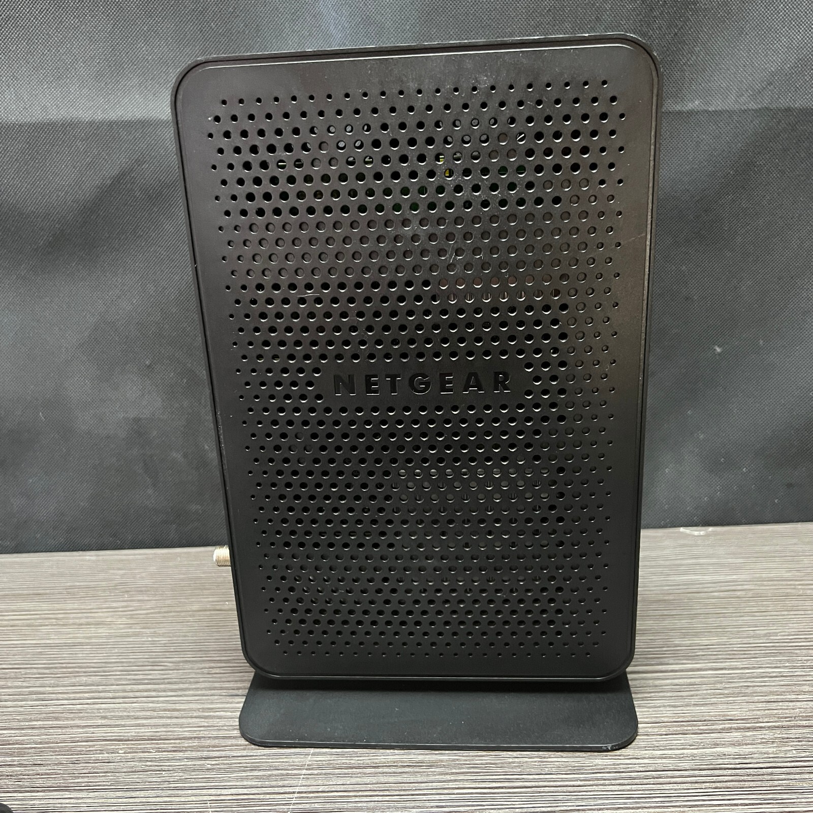 NETGEAR C6300BD AC1900 DOCSIS 3.0 Cable Modem and WiFi Router Used Working