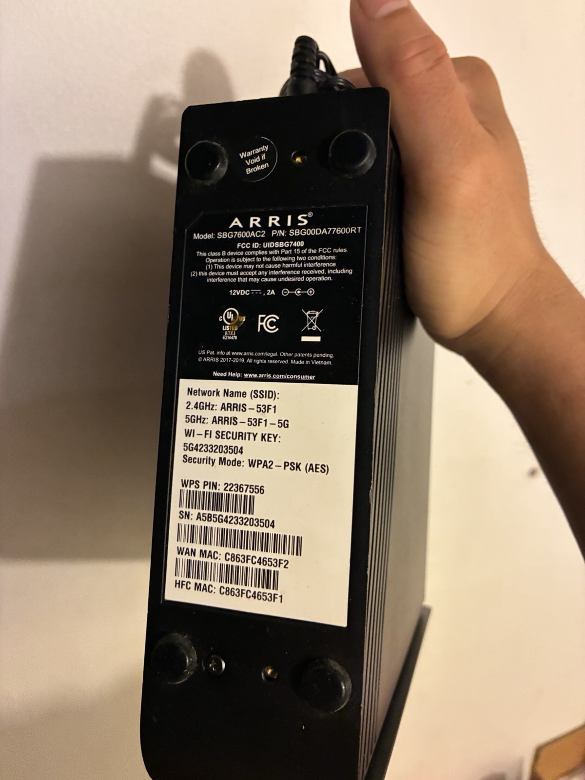 ARRIS SURFboard SBG7600AC2 DOCSIS 3.0 Cable Modem AC2350 Wi-Fi Router