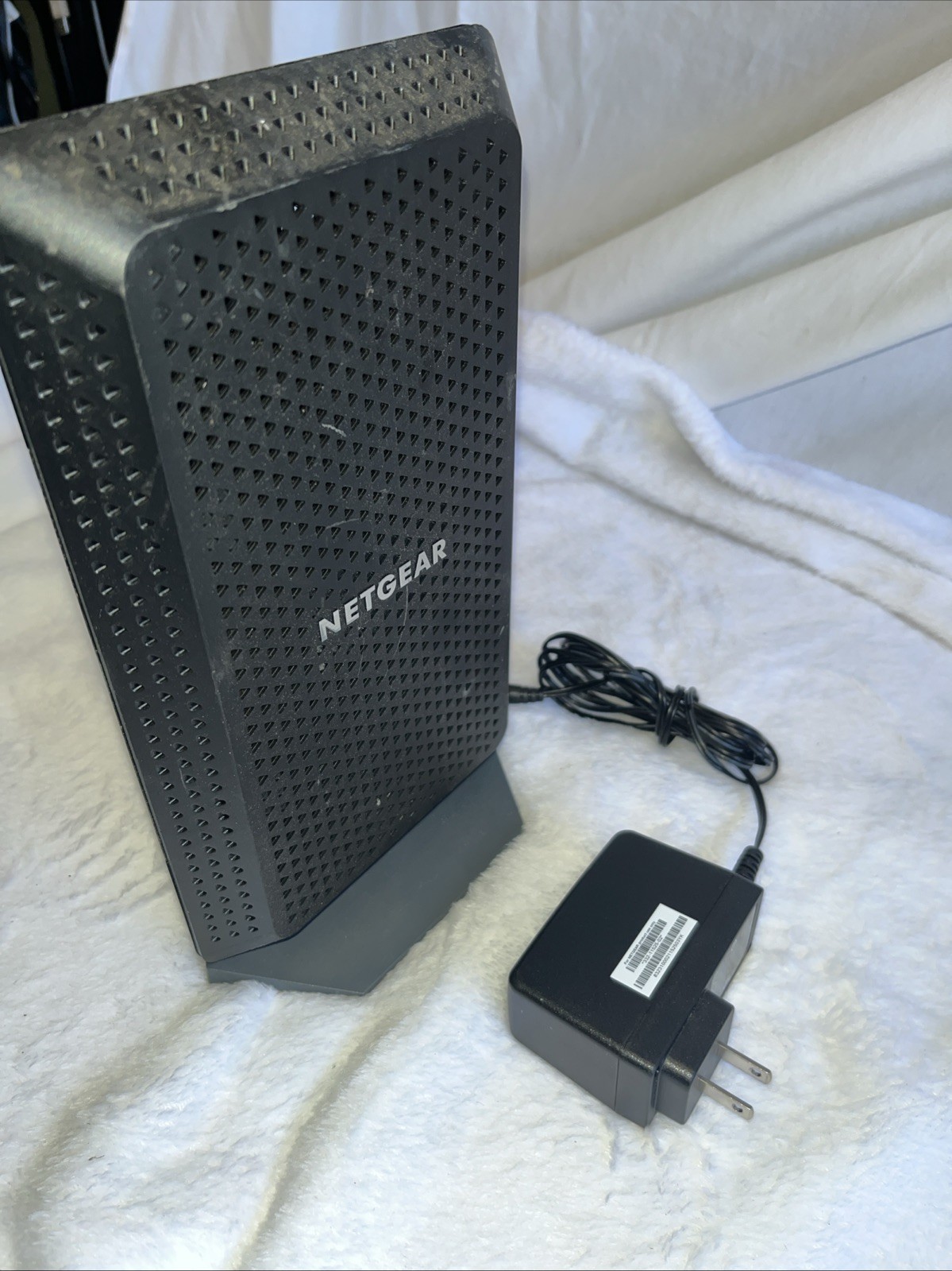 NETGEAR CM1150V Nighthawk Multi-Gig Speed Cable Modem for XFINITY Voice