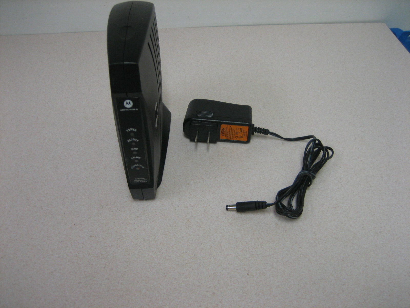 Motorola SURFboard SB5101U DOCSIS 2.0 Cable Modem
