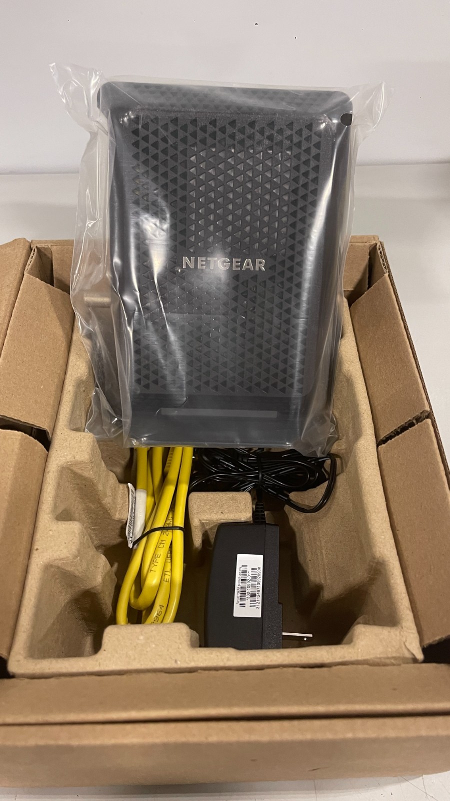 NETGEAR CM700-100NAS Cable Modem