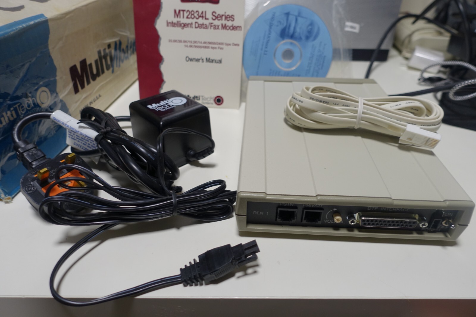Multitech MT2834BLK External V34 Data/Fax Intelligent Modem 33.6KBPS UK