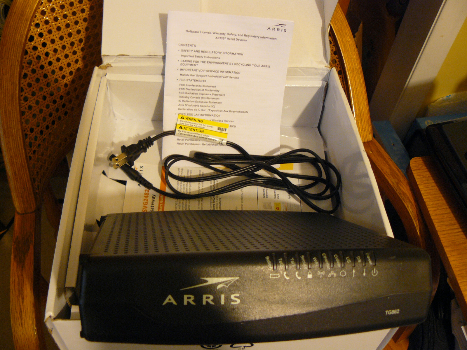 ARRIS TG862G/TW WI/FI WIRELESS DOCSIS 3.0 COMCAST GATEWAY ROUTER MODEM