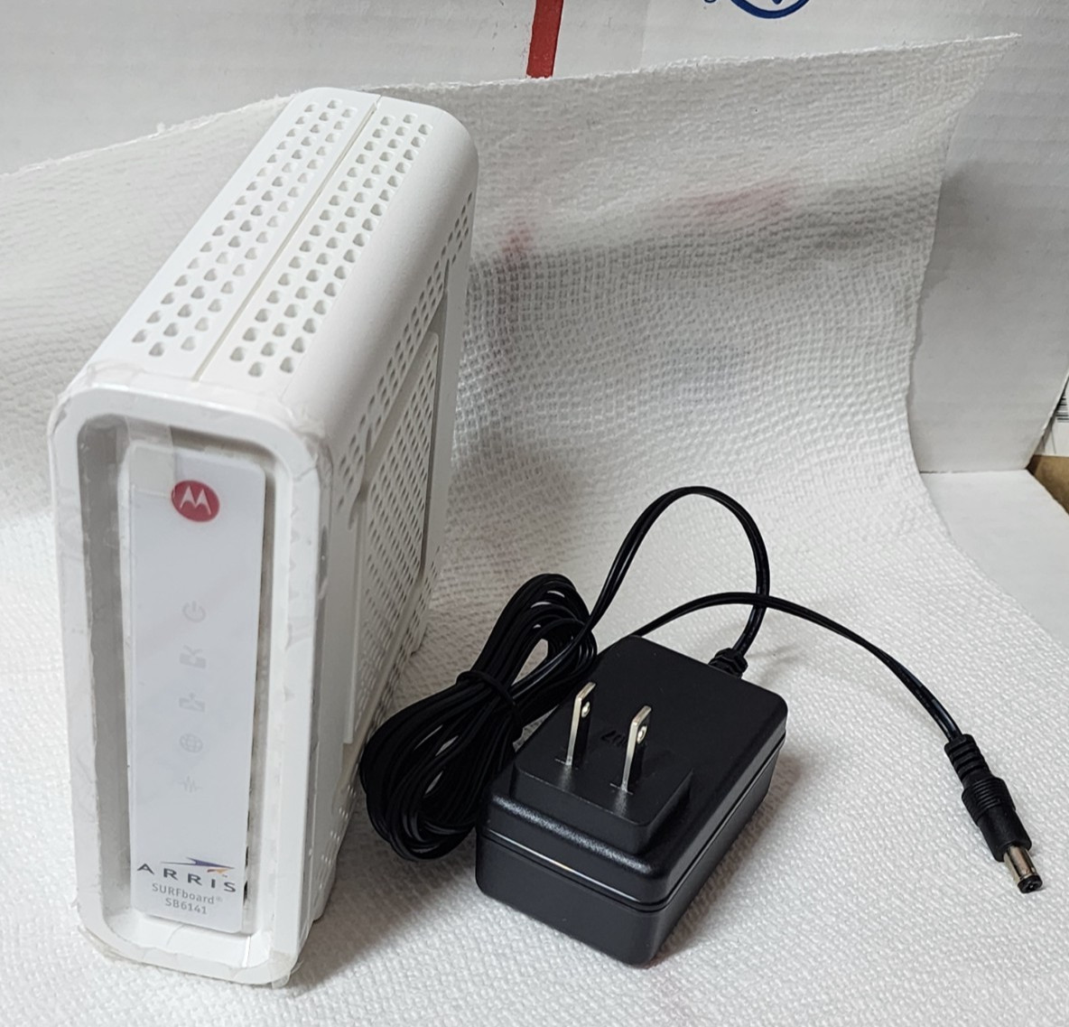 ARRIS SURFboard SB6141 DOCSIS 3.0 CABLE MODEM E3.1