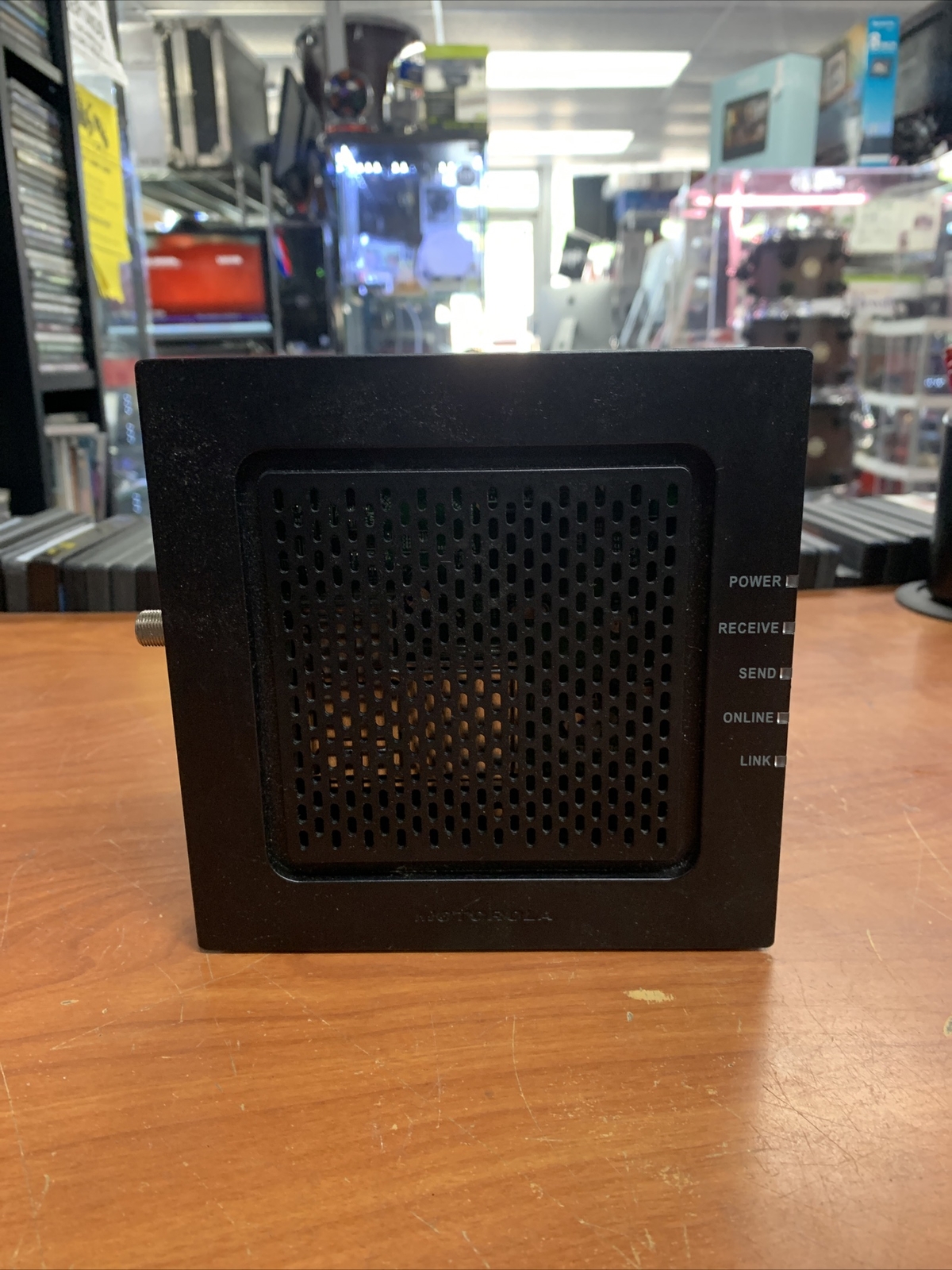 Motorola (Arris) SB6120 SURFboard DOCSIS 3.0 eXtreme Broadband Cable Modem