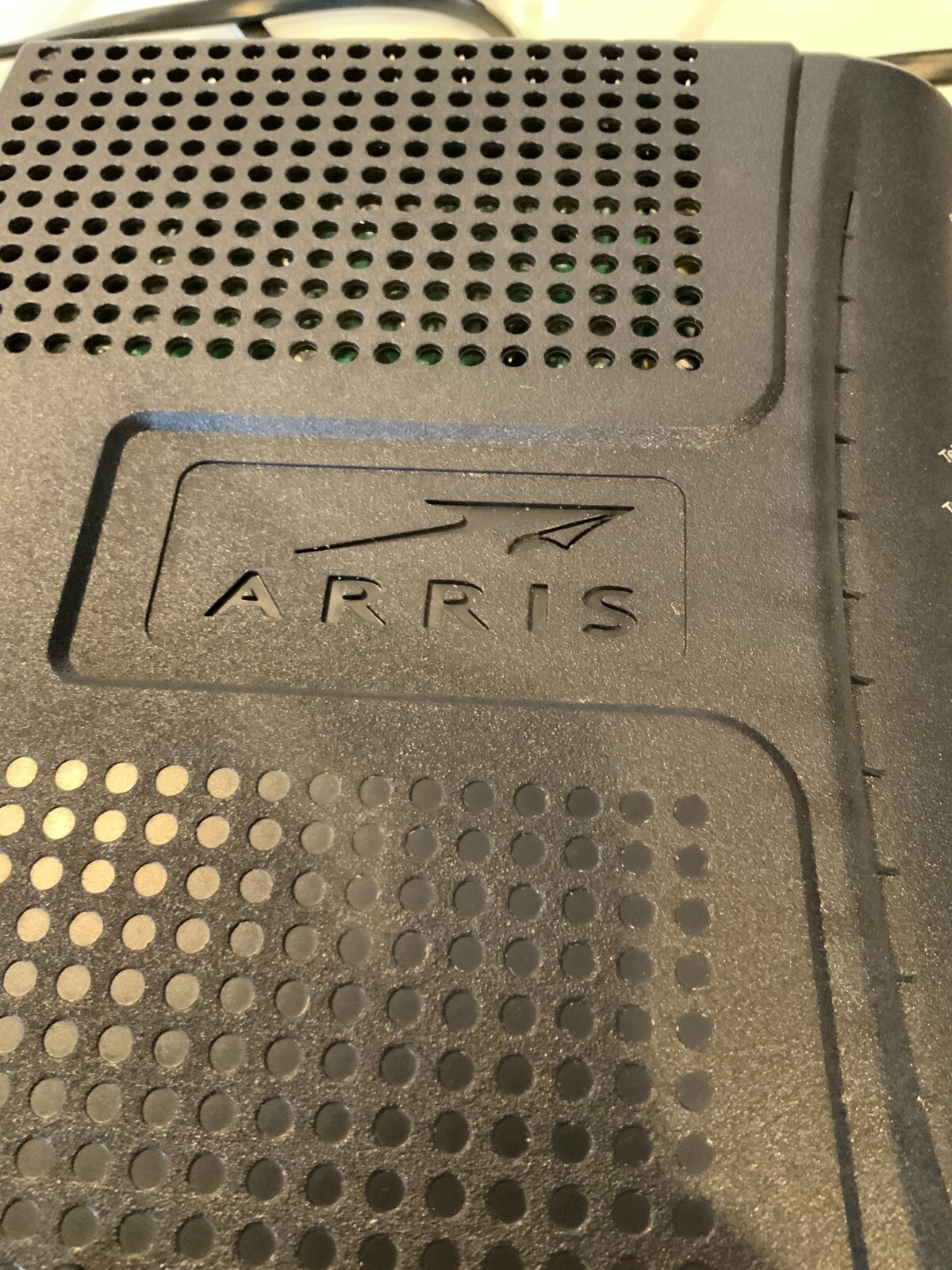 ARRIS TOUCHSTONE TM502G/CT CABLE MODEM with AC ADAPTER INCLUDED