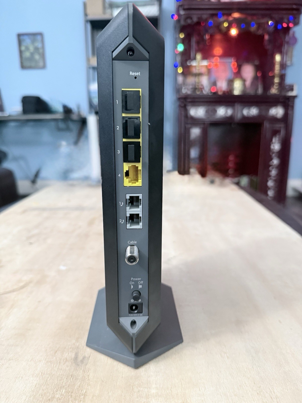 NETGEAR CM1150V DOCSIS 3.1 Cable Modem for Xfinity 1Gbps 4 LAN Ports