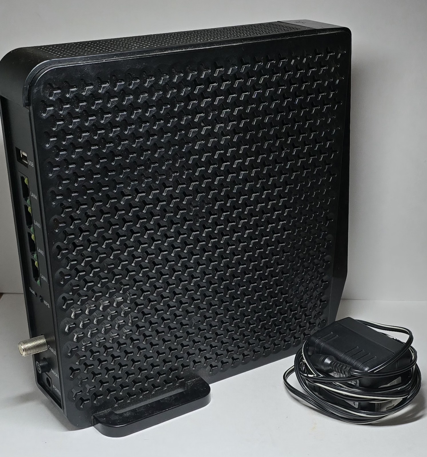 Smart RG SR808ac 802.11ac DOCSIS 3.0 Gateway Modem/Router