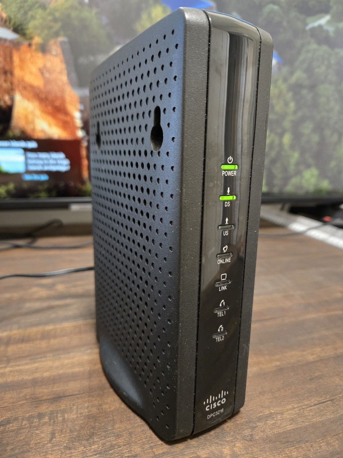 Cisco DPC3216 DOCSIS 3.0 Cable Modem + Digital Voice Adapter 16×4 w/Power Supply