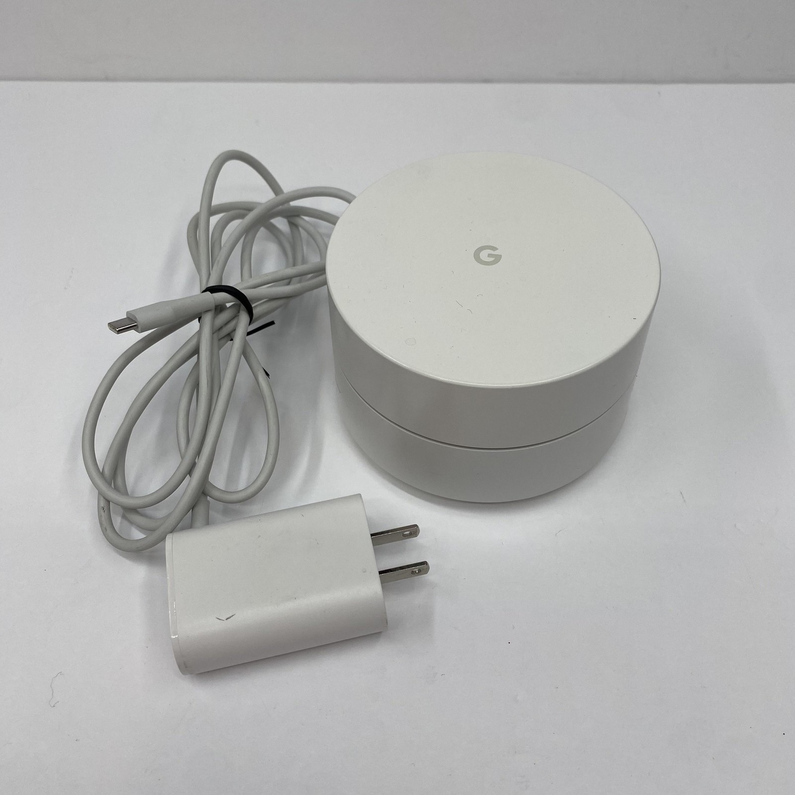 Google AC-1304 Router Dual-Band White 2 LAN Ports 1000Mbps Gigabit WiFi WORKS