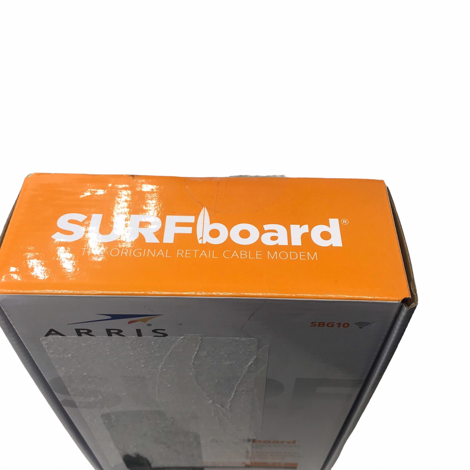 ARRIS SURFboard SBG10 DOCSIS3.0 686Mbps 16×4 Gigabit Cable Modem & Router (9-B8)
