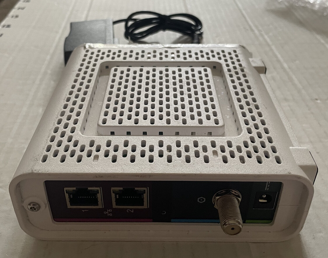 Arris Surfboard SB8200 Cable Modem